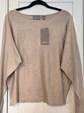 Women's medium Cyrus knit batwing lightweight sweater (oatmeal beige colour)